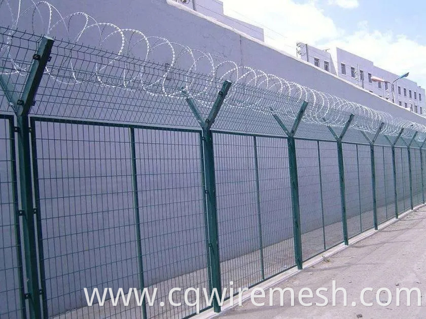 Defensive Bastion Razor Wire Galvanized PVC Coated Galvanized Stainless Steel Concertina Barbed Razor Wire Militar Prison Fence Anti-Theft Guardrail Roll Wire